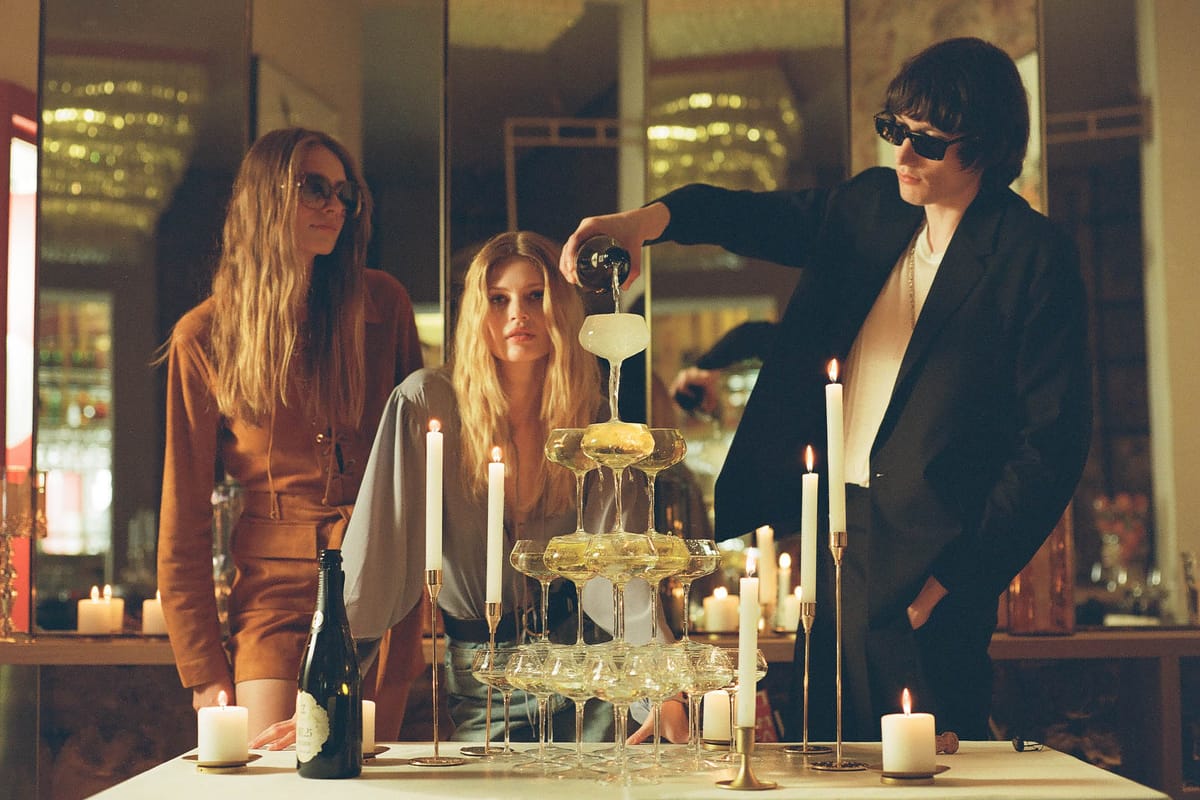 Party at the restaurant with young people