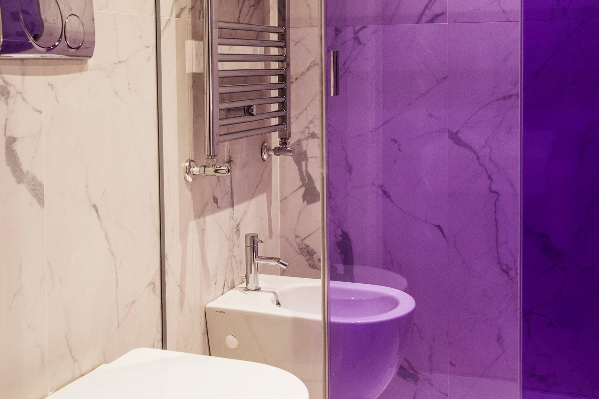 Détail de la salle de bain dans la chambre Supérieure