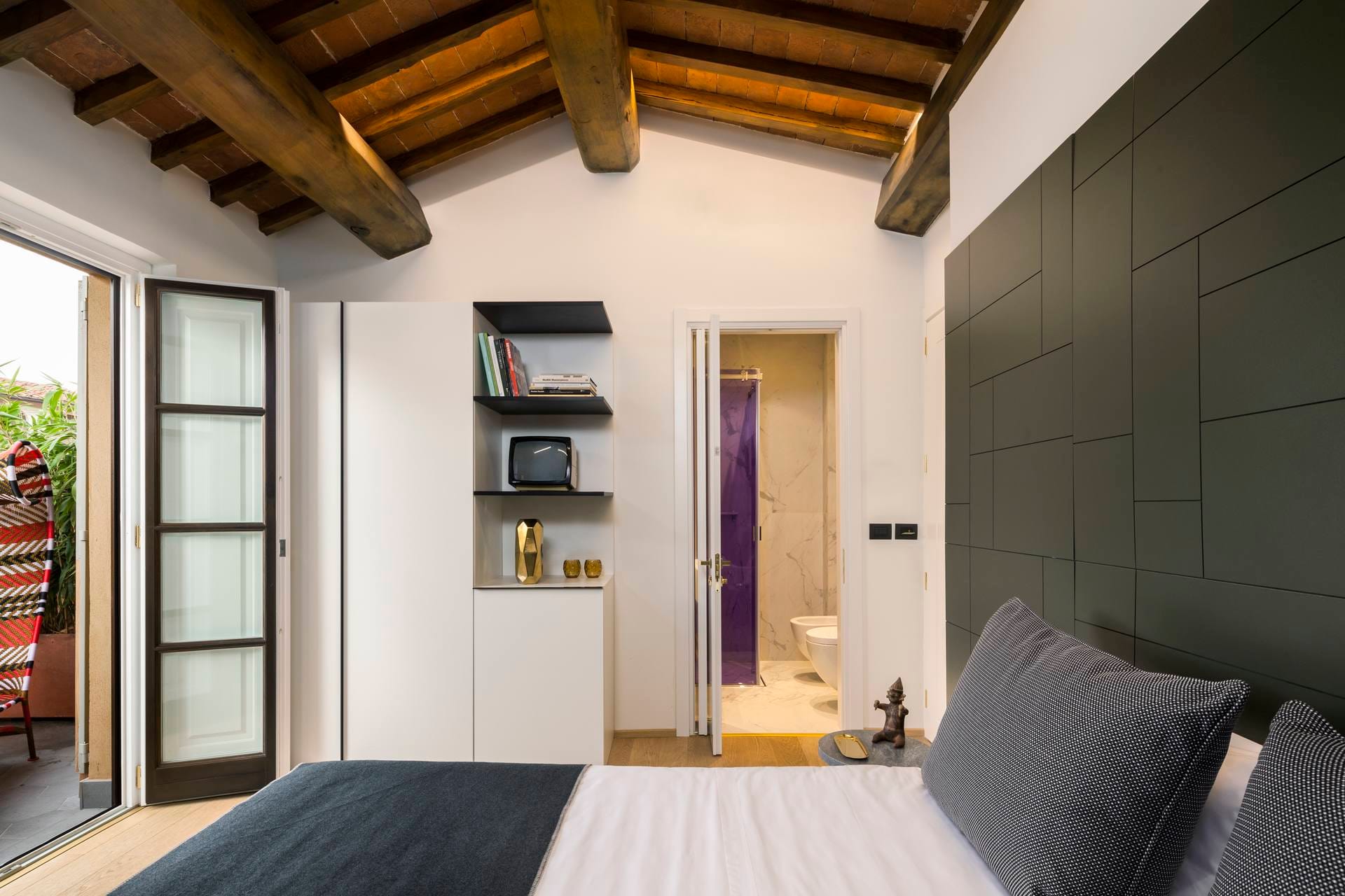 Deluxe Balcony Rooms Milu Florence Firenze 01